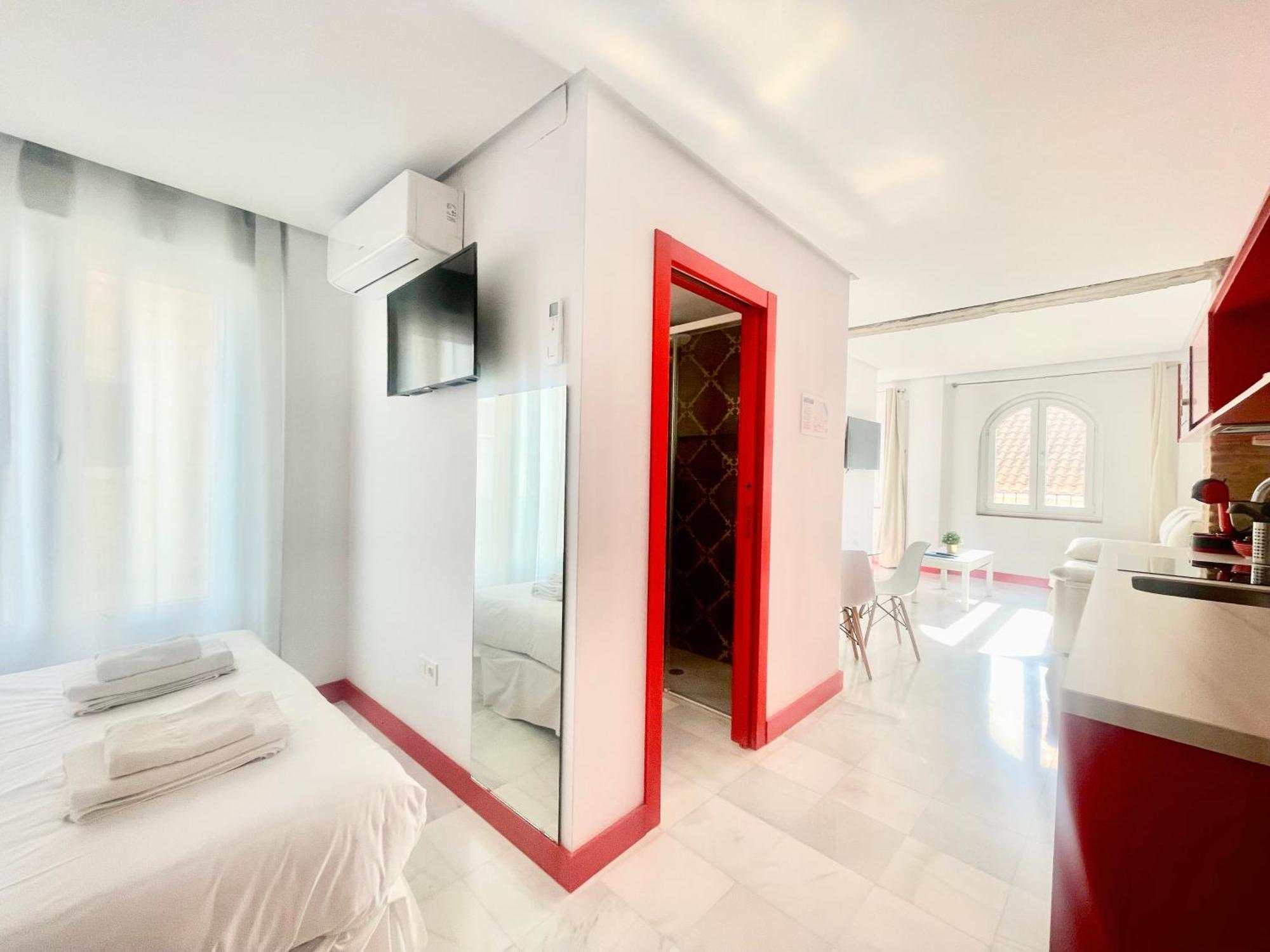 Philippe'S Home Triana Con Terraza Севиля Екстериор снимка