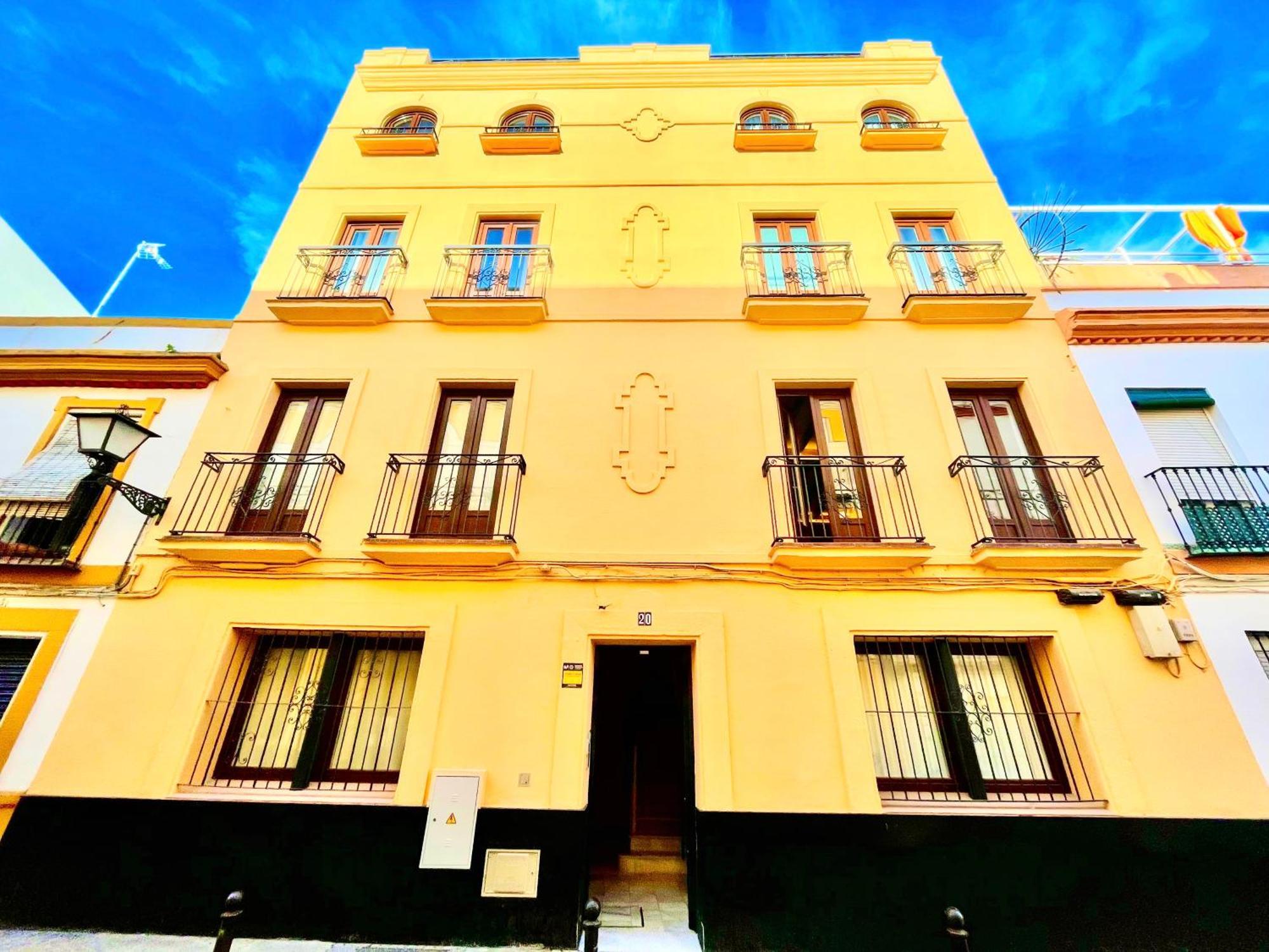 Philippe'S Home Triana Con Terraza Севиля Екстериор снимка